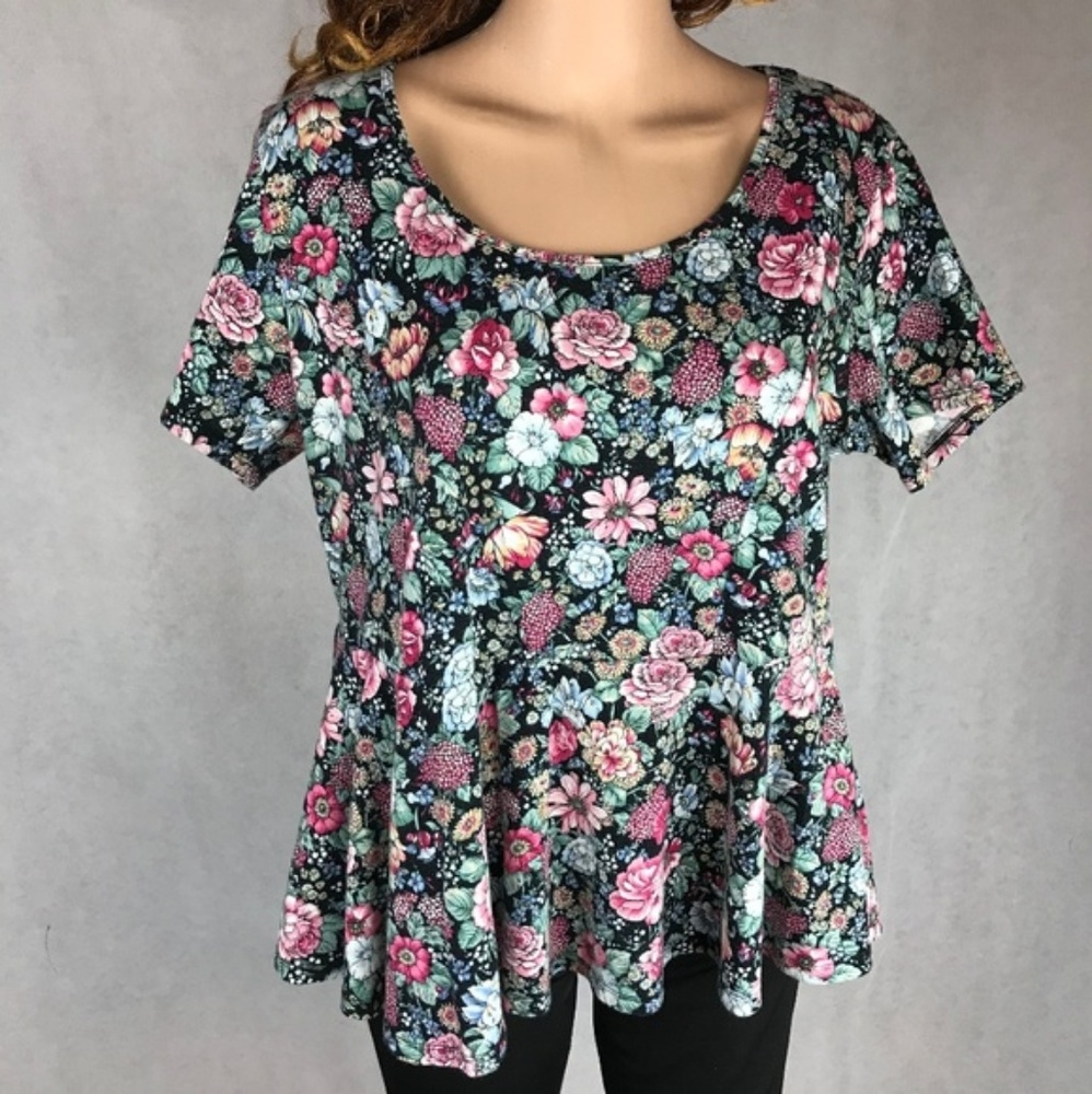 Forever 21+ Floral Peplum Top